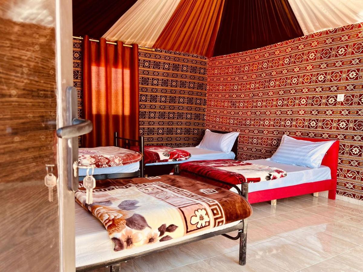 Hotel Salameh'S Bedouin Camp Wadi Rum Exterior foto