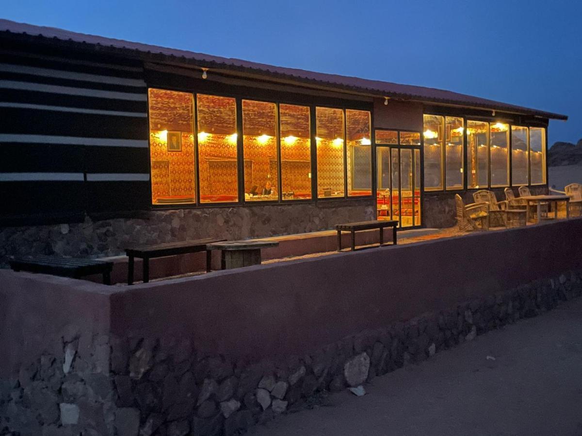 Hotel Salameh'S Bedouin Camp Wadi Rum Exterior foto
