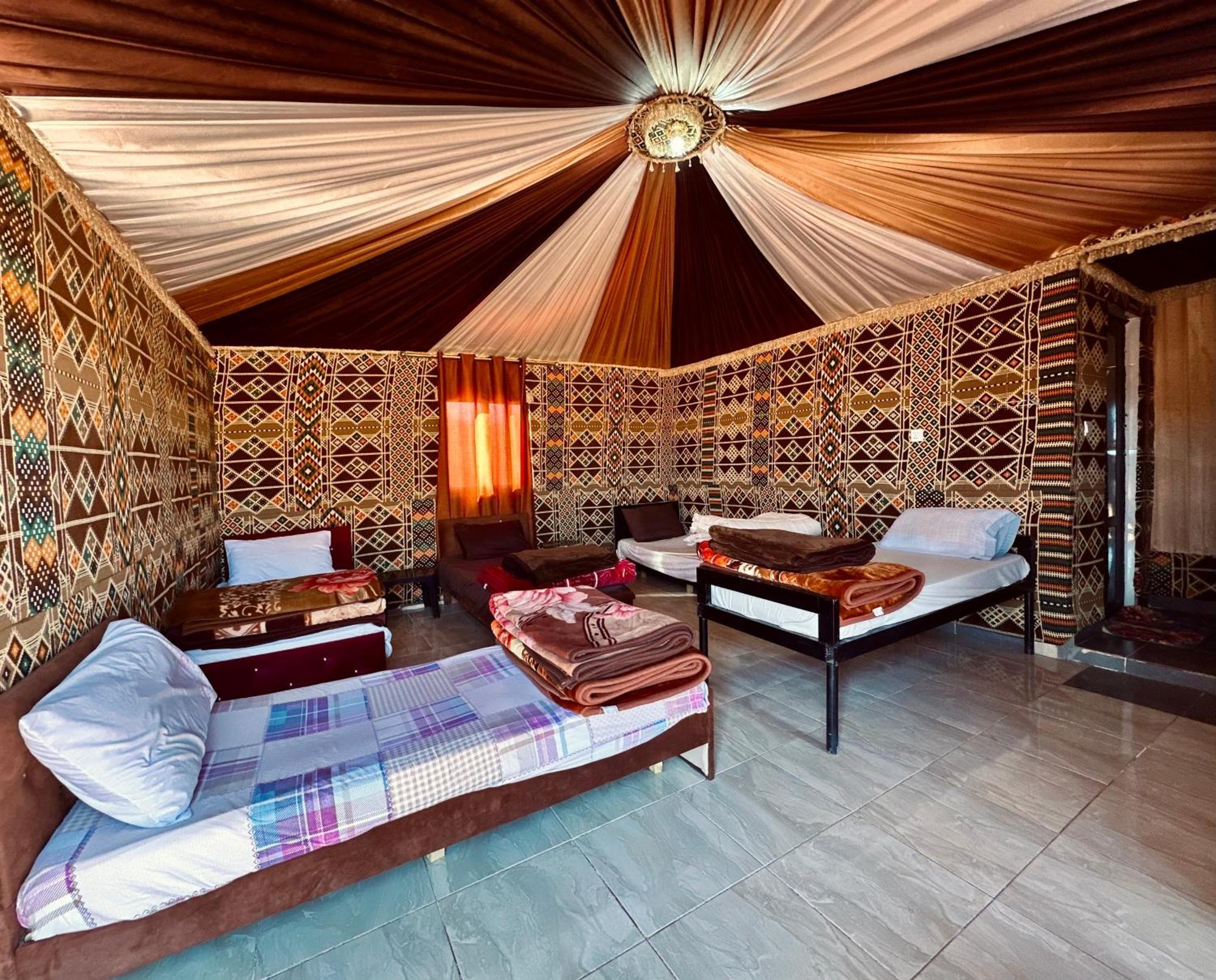 Hotel Salameh'S Bedouin Camp Wadi Rum Exterior foto
