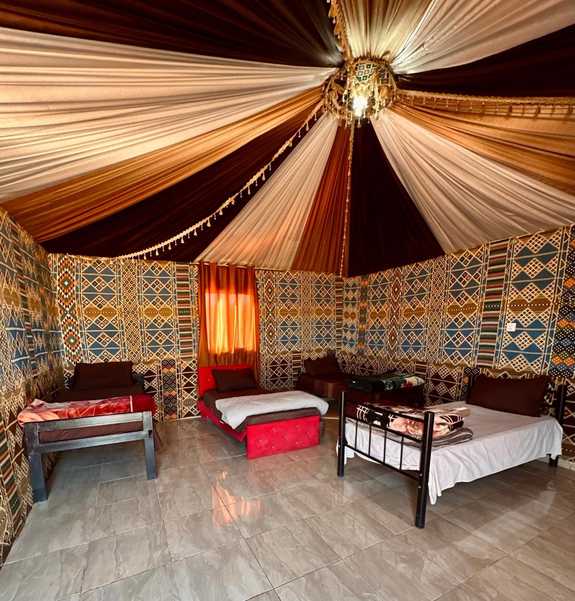 Hotel Salameh'S Bedouin Camp Wadi Rum Exterior foto